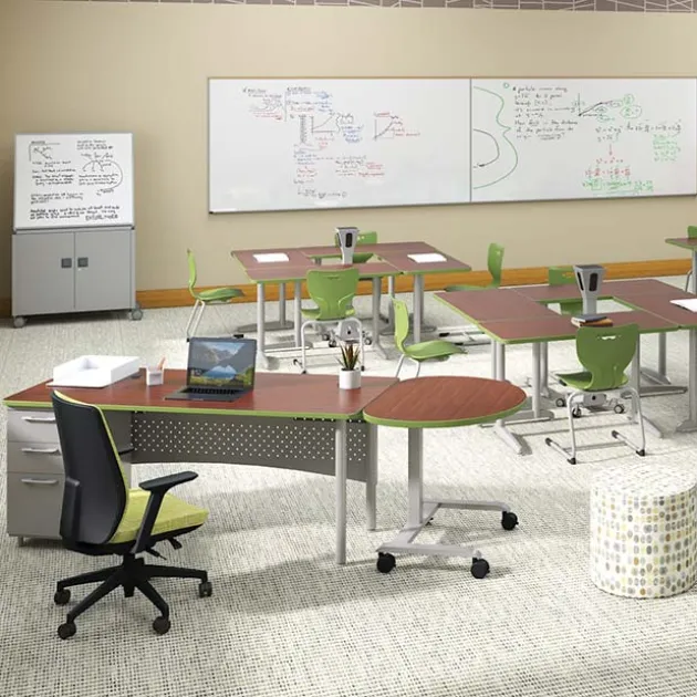 Avid Modular Desk System