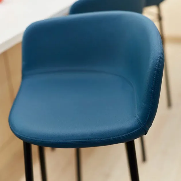Calida 4-Leg Stool - 24" H
