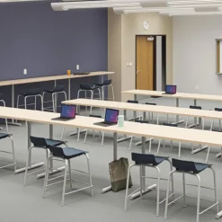 Hierarchy Low Back Stools