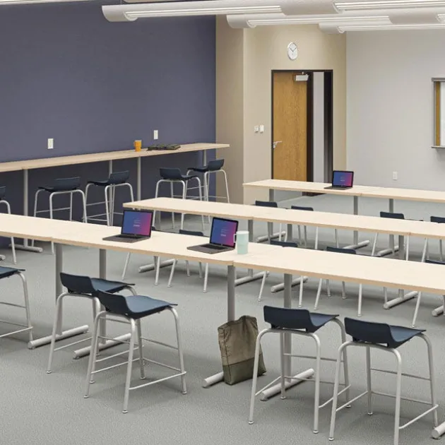 Hierarchy Low Back Stools