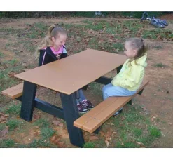 Kids Outdoor Picnic Table (4' L)