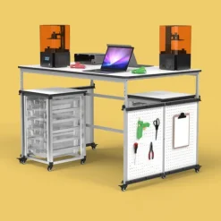 Modular Makerspace Table