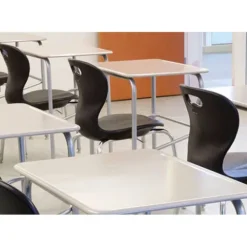 Omnia Stacking Chair (14
