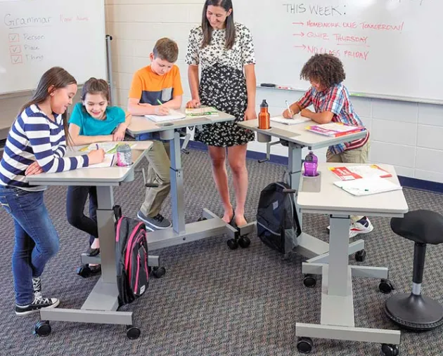 Sit and Stand Student Desk - Crank