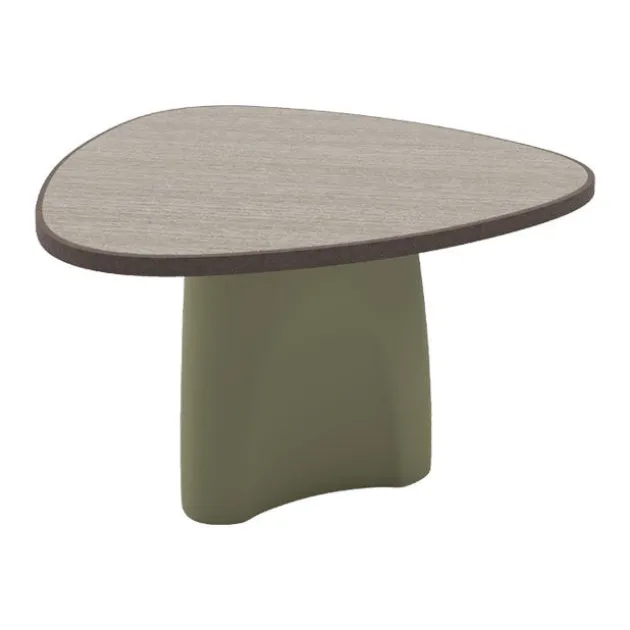 Summit Reception Tables