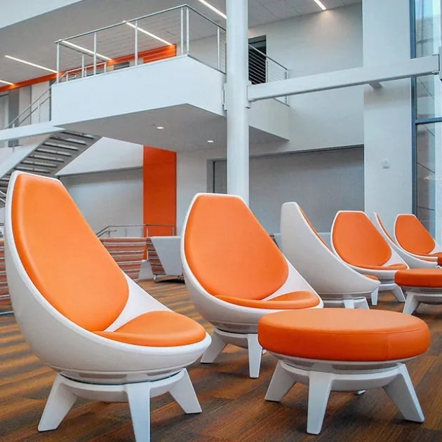 Sway Lounge Chair with Orbital Motion