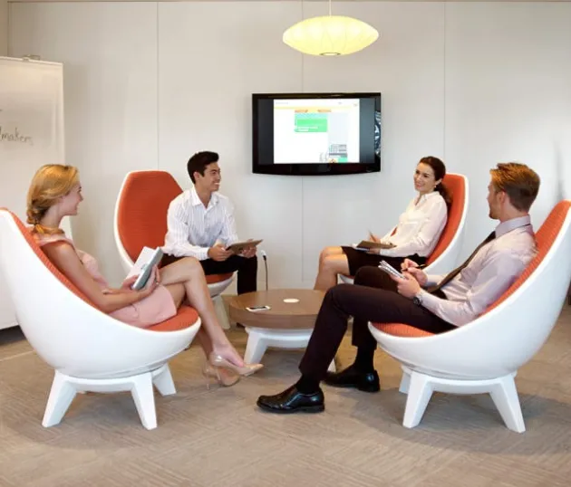 Sway Lounge Chair with Orbital Motion